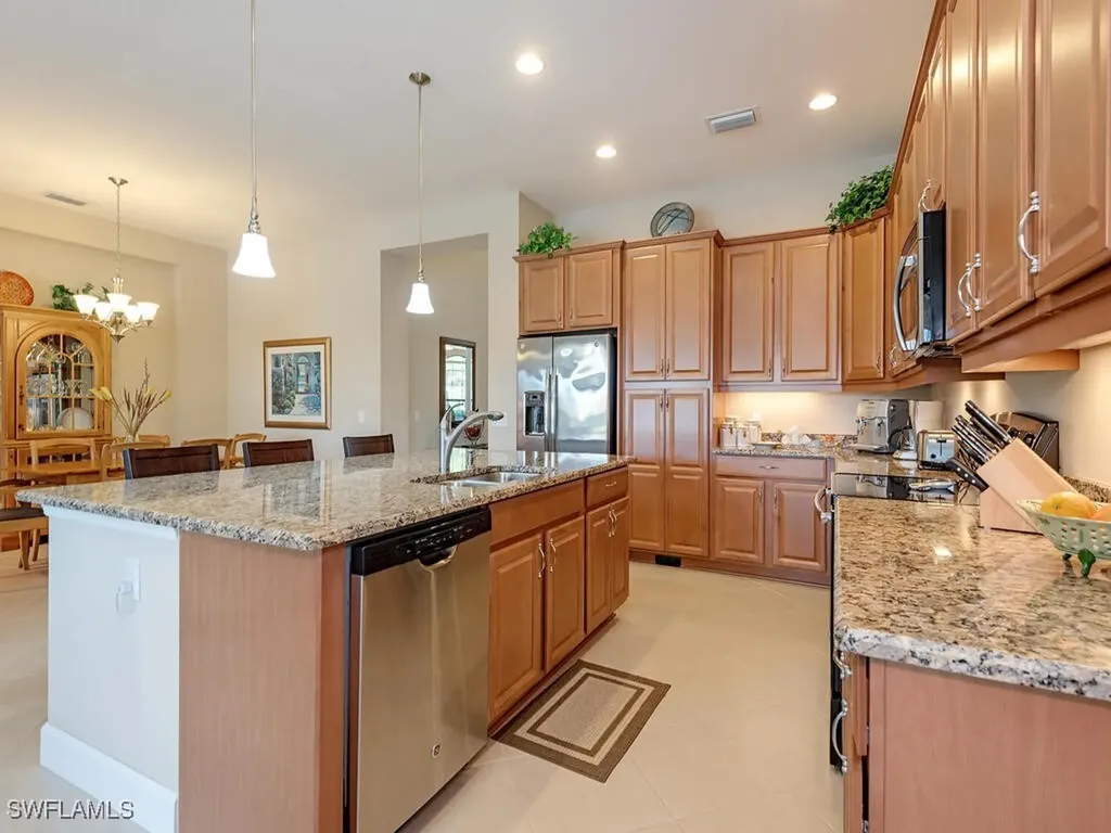 9292 Isla Bella Circle Bonita Springs FL 34135