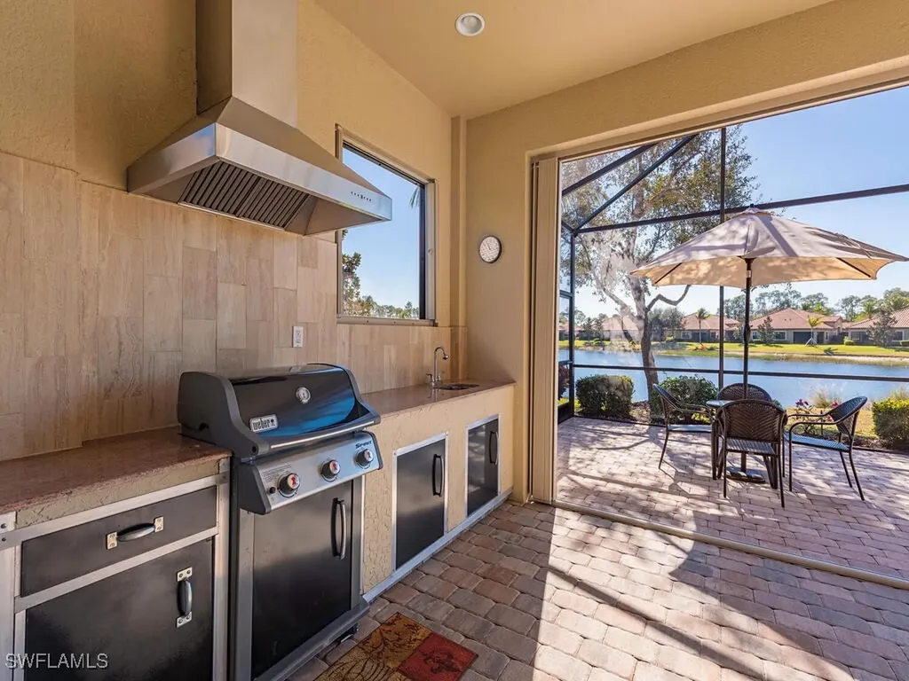 9292 Isla Bella Circle Bonita Springs FL 34135