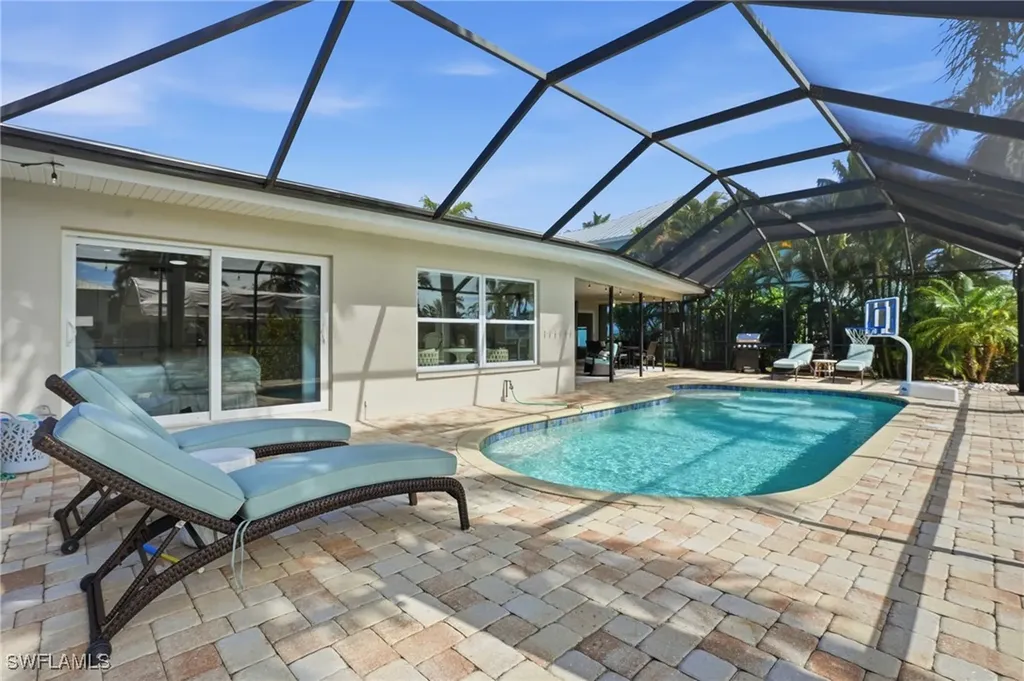 4833 Regal Drive Bonita Springs FL 34134