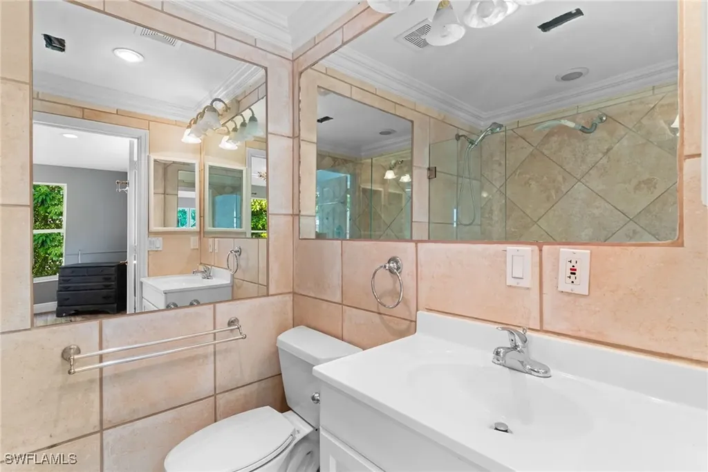 1204 Ridge Street Naples FL 34103