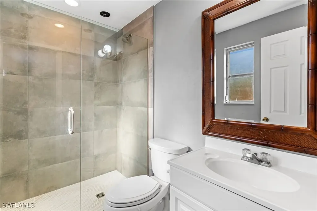 1204 Ridge Street Naples FL 34103