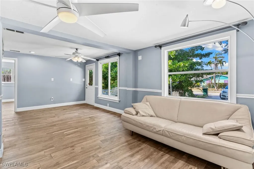 1204 Ridge Street Naples FL 34103