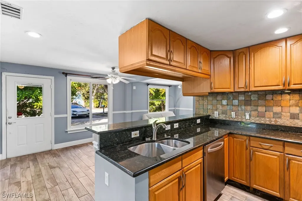 1204 Ridge Street Naples FL 34103