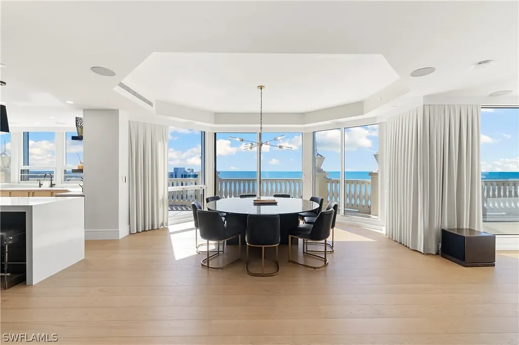 4021 Gulf Shore Boulevard N Naples FL 34103