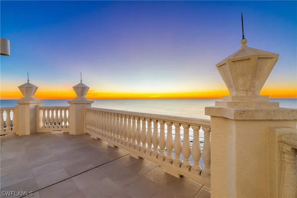 4021 Gulf Shore Boulevard N Naples FL 34103