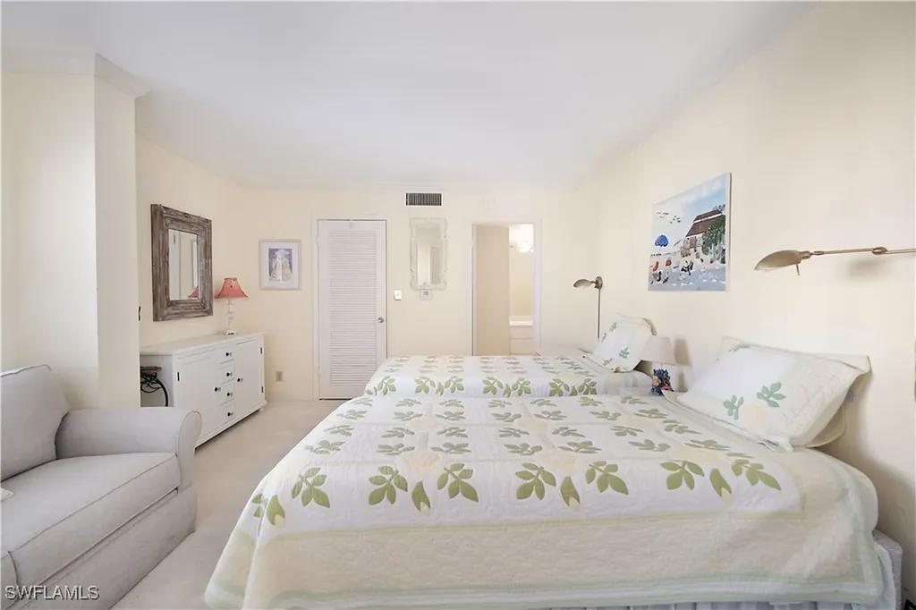 3443 Gulf Shore Boulevard N Naples FL 34103