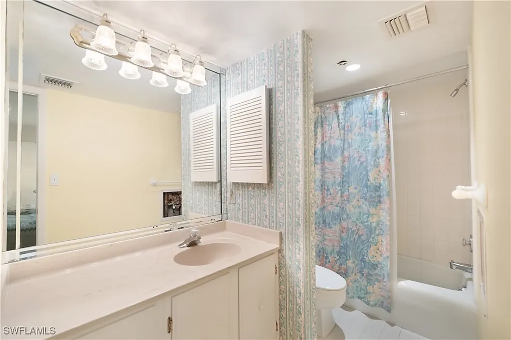 3443 Gulf Shore Boulevard N Naples FL 34103