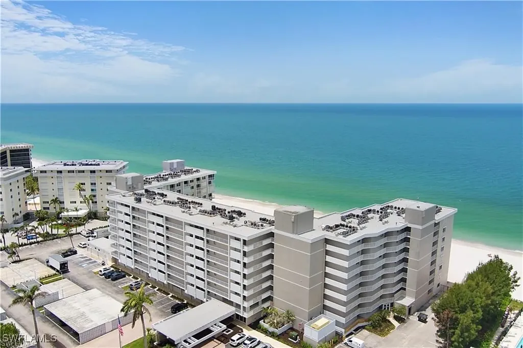 3443 Gulf Shore Boulevard N Naples FL 34103