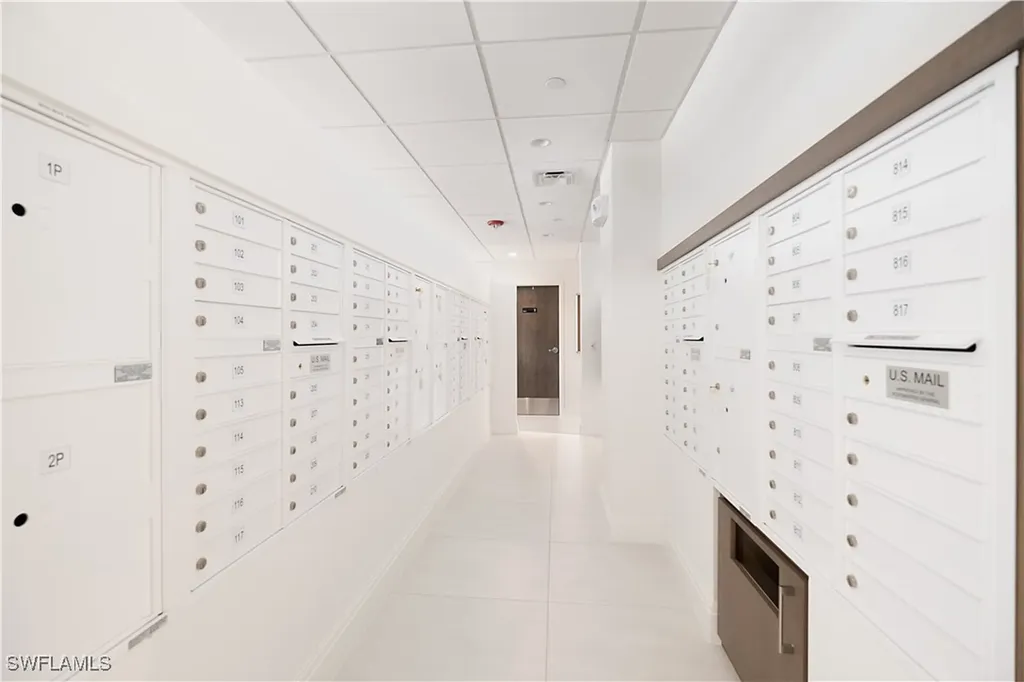 3443 Gulf Shore Boulevard N Naples FL 34103