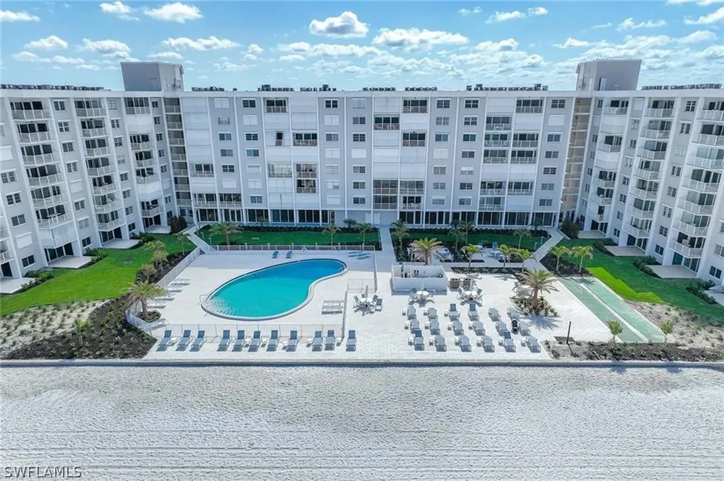 3443 Gulf Shore Boulevard N Naples FL 34103