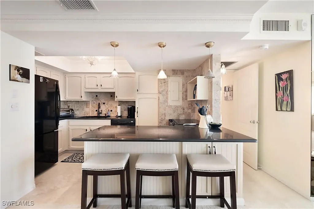 3443 Gulf Shore Boulevard N Naples FL 34103