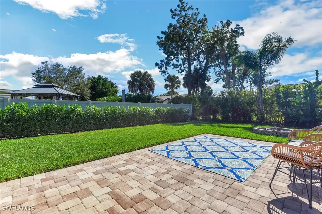 2328 Clipper Way Naples FL 34104