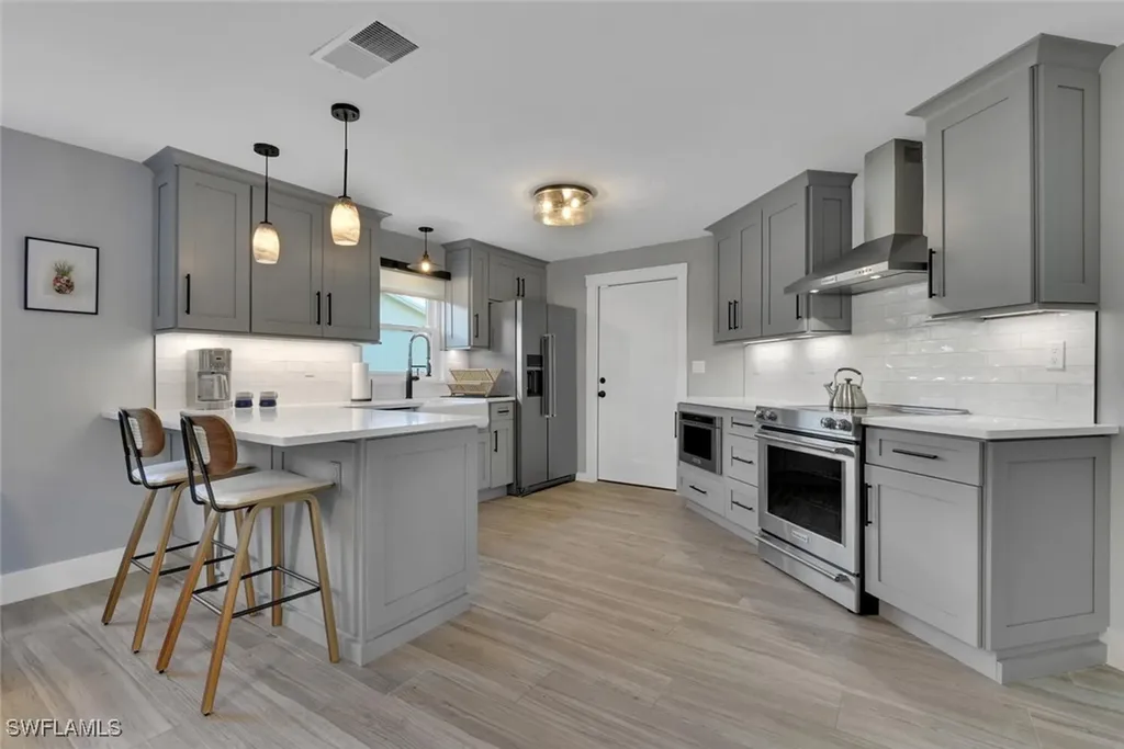 2328 Clipper Way Naples FL 34104