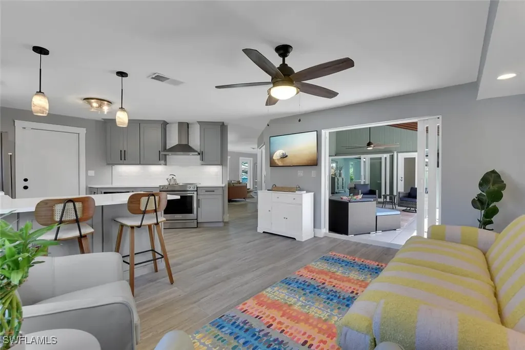 2328 Clipper Way Naples FL 34104