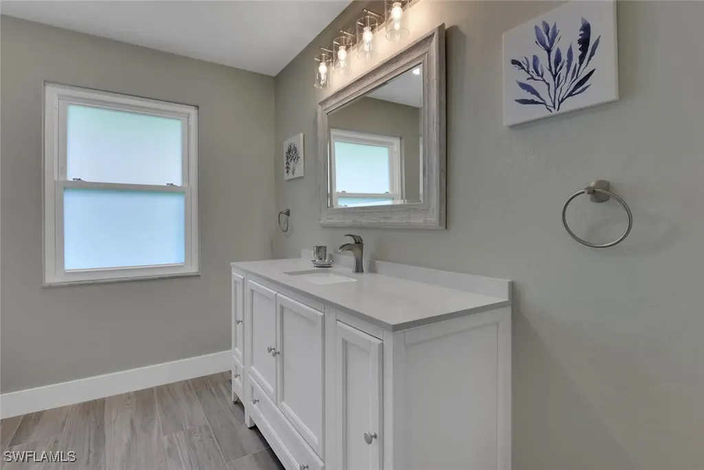 2328 Clipper Way Naples FL 34104