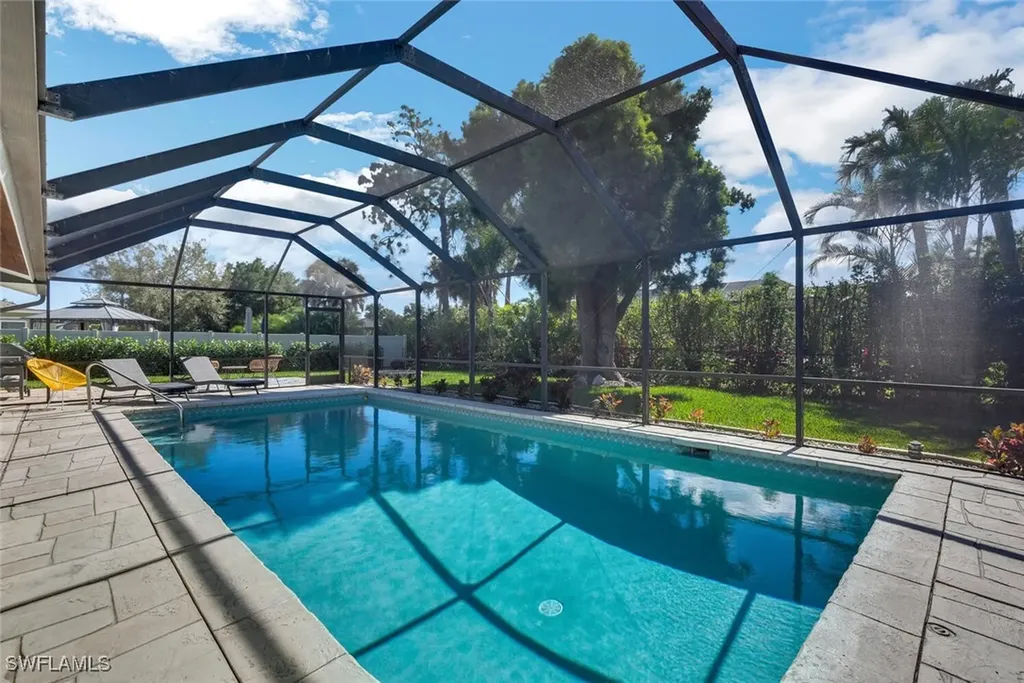 2328 Clipper Way Naples FL 34104