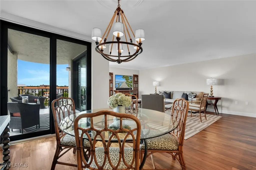 3115 Gulf Shore Boulevard N Naples FL 34103