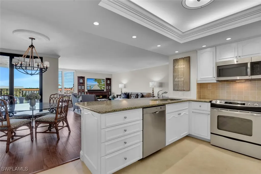 3115 Gulf Shore Boulevard N Naples FL 34103