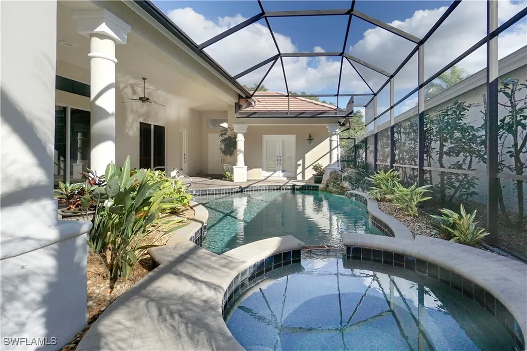5065 Kensington High Street Naples FL 34105