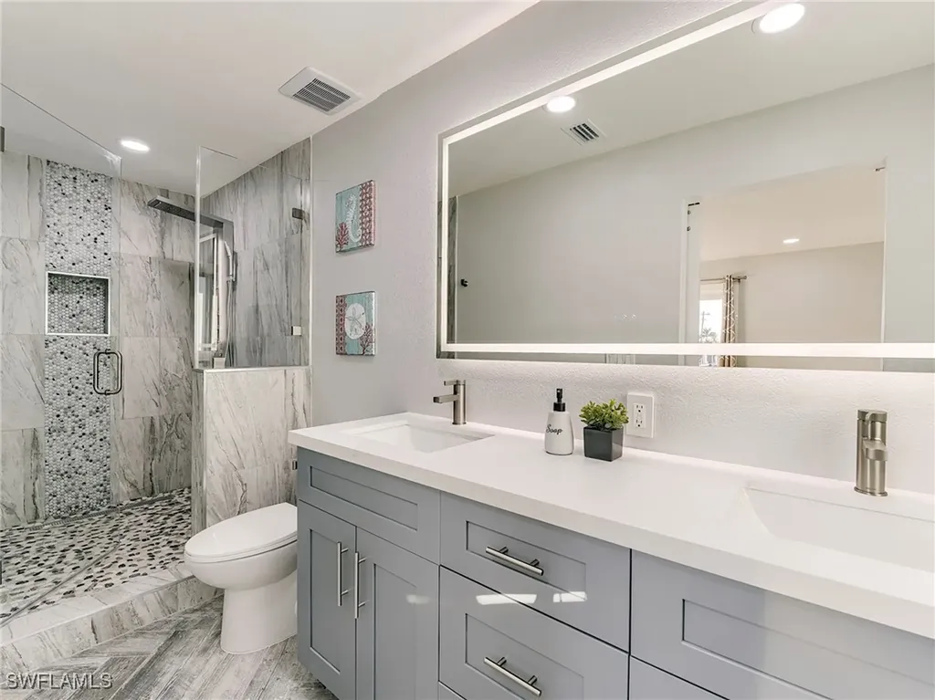 5302 Cortez Court Cape Coral FL 33904