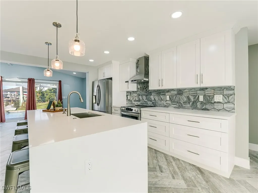 5302 Cortez Court Cape Coral FL 33904