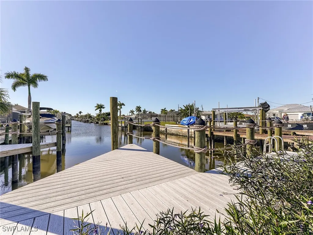 5302 Cortez Court Cape Coral FL 33904