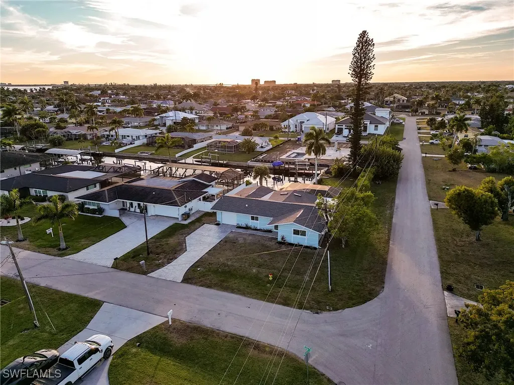 5302 Cortez Court Cape Coral FL 33904