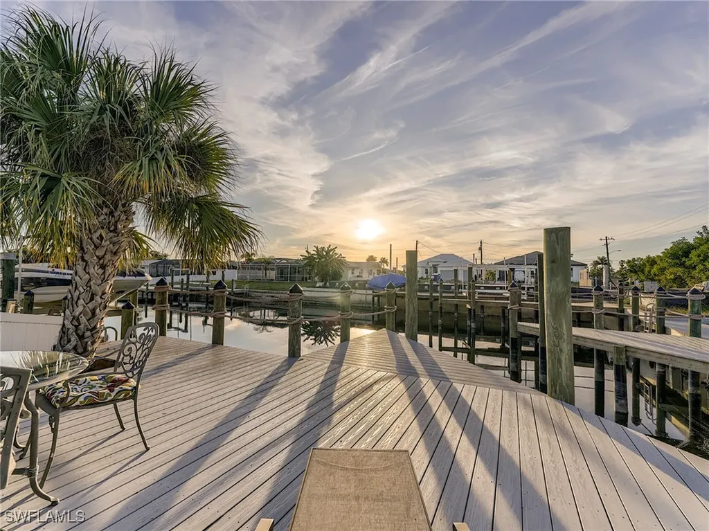 5302 Cortez Court Cape Coral FL 33904