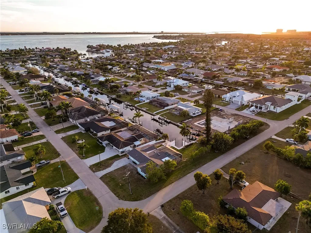 5302 Cortez Court Cape Coral FL 33904