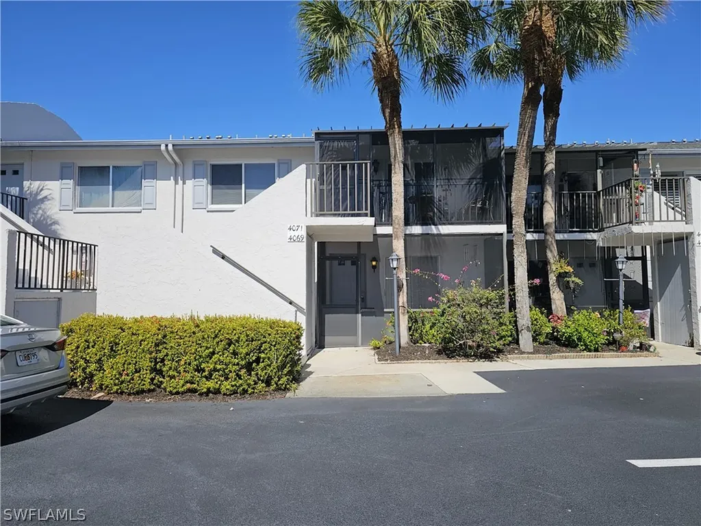 4069 Northlight Drive Naples FL 34112