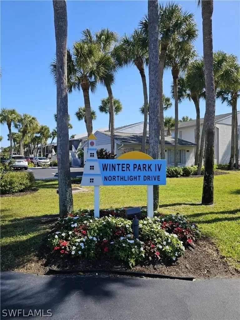 4069 Northlight Drive Naples FL 34112