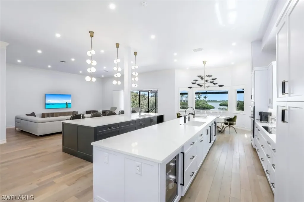 68 Southport Cove Bonita Springs FL 34134