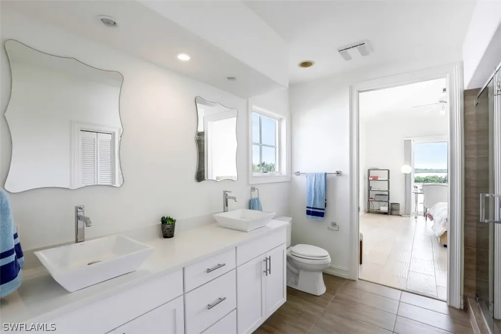 68 Southport Cove Bonita Springs FL 34134