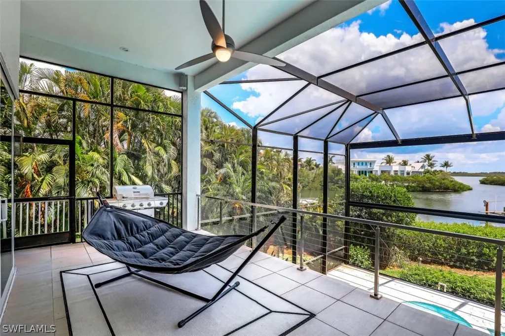 68 Southport Cove Bonita Springs FL 34134