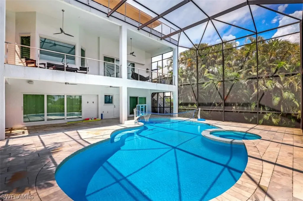 68 Southport Cove Bonita Springs FL 34134