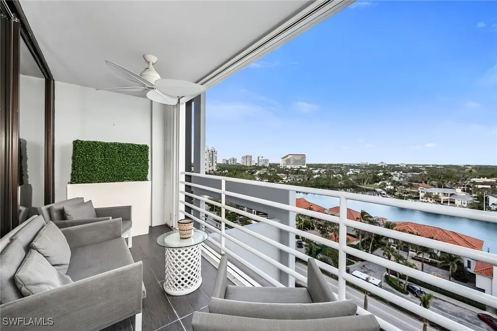 4751 Gulf Shore Boulevard N Naples FL 34103