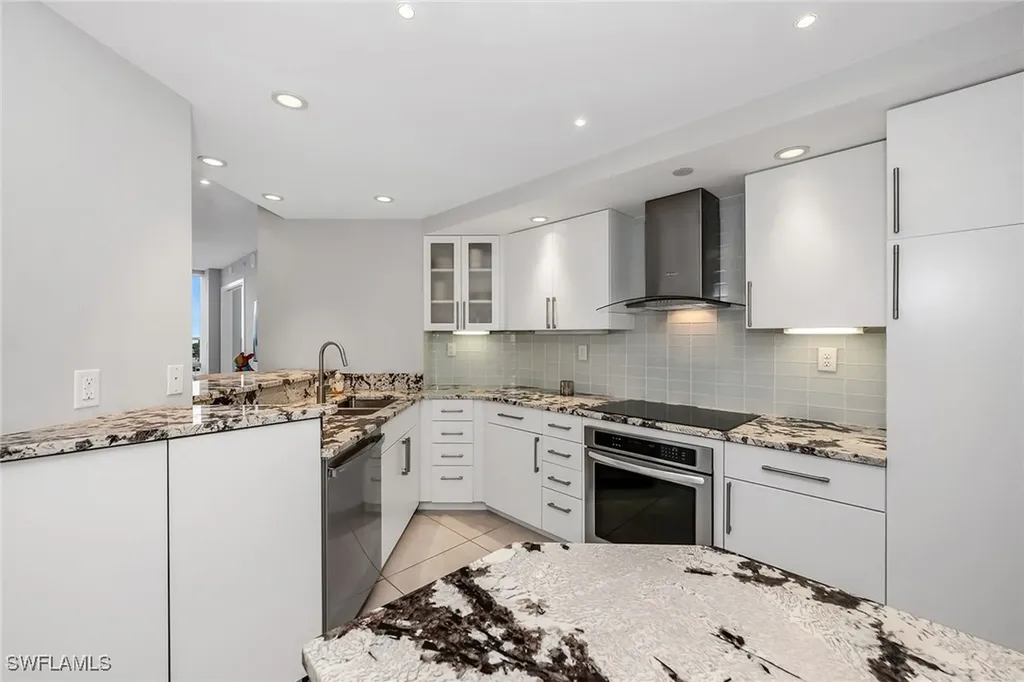 4751 Gulf Shore Boulevard N Naples FL 34103