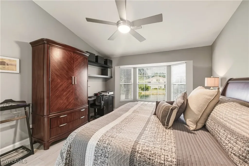 6185 Reserve Circle Naples FL 34119