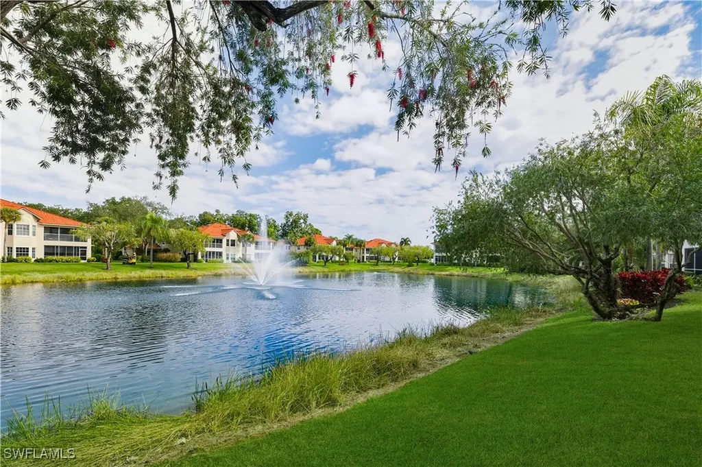 6185 Reserve Circle Naples FL 34119