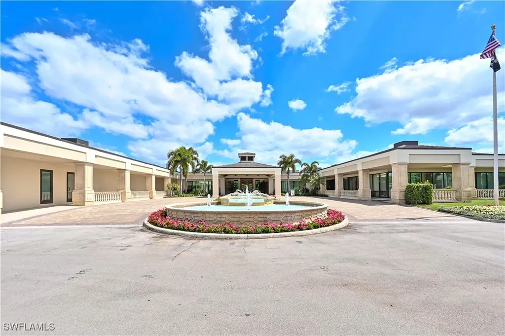 6185 Reserve Circle Naples FL 34119