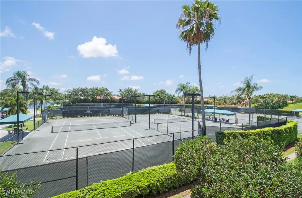 6185 Reserve Circle Naples FL 34119