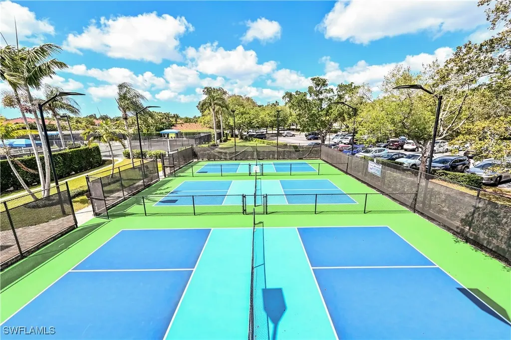6185 Reserve Circle Naples FL 34119
