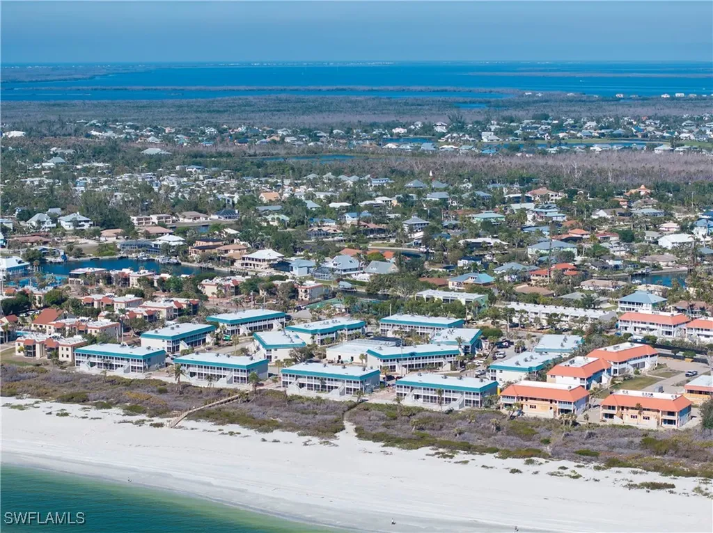 827 E Gulf Drive Sanibel FL 33957