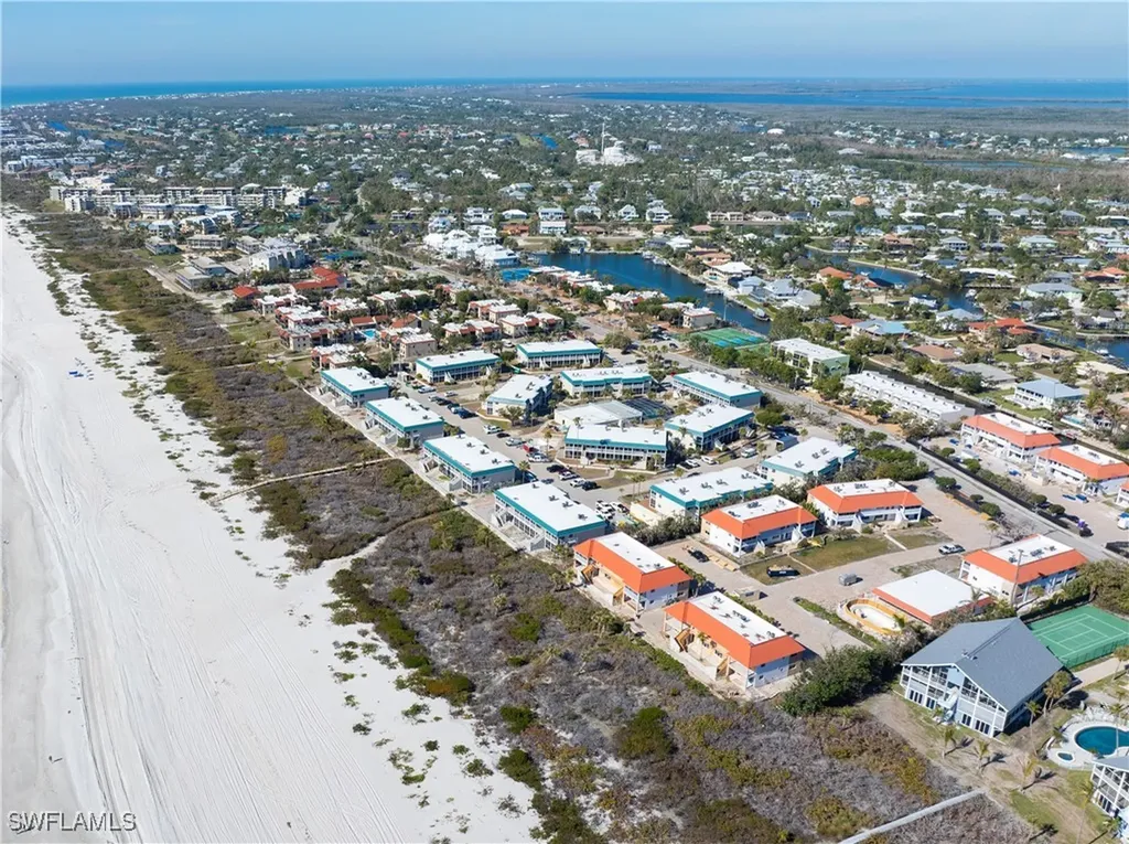 827 E Gulf Drive Sanibel FL 33957