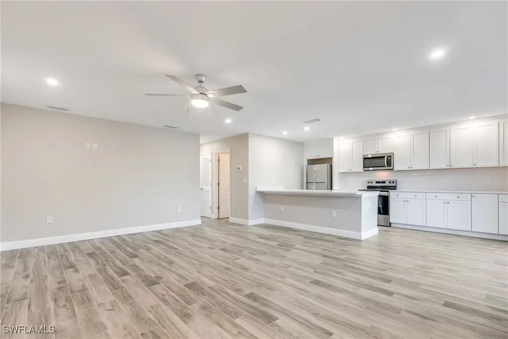 827 E Gulf Drive Sanibel FL 33957