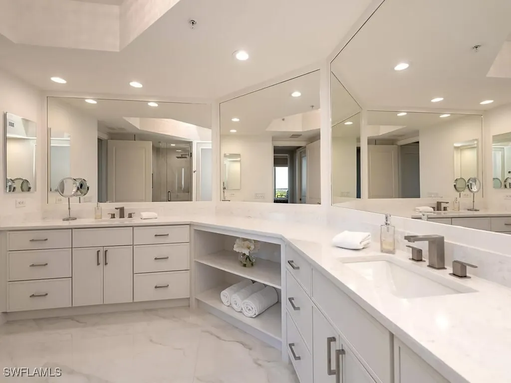 23850 Via Italia Circle Bonita Springs FL 34134