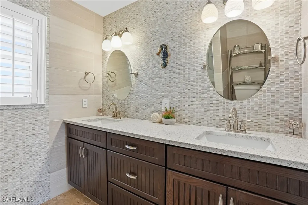 850 Oak Street Fort Myers Beach FL 33931