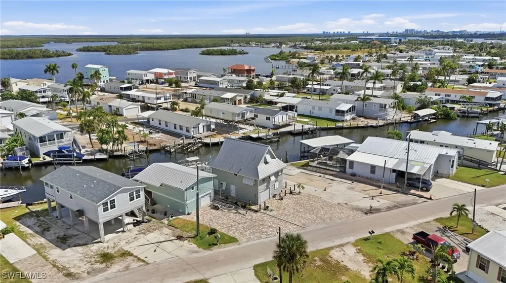 850 Oak Street Fort Myers Beach FL 33931