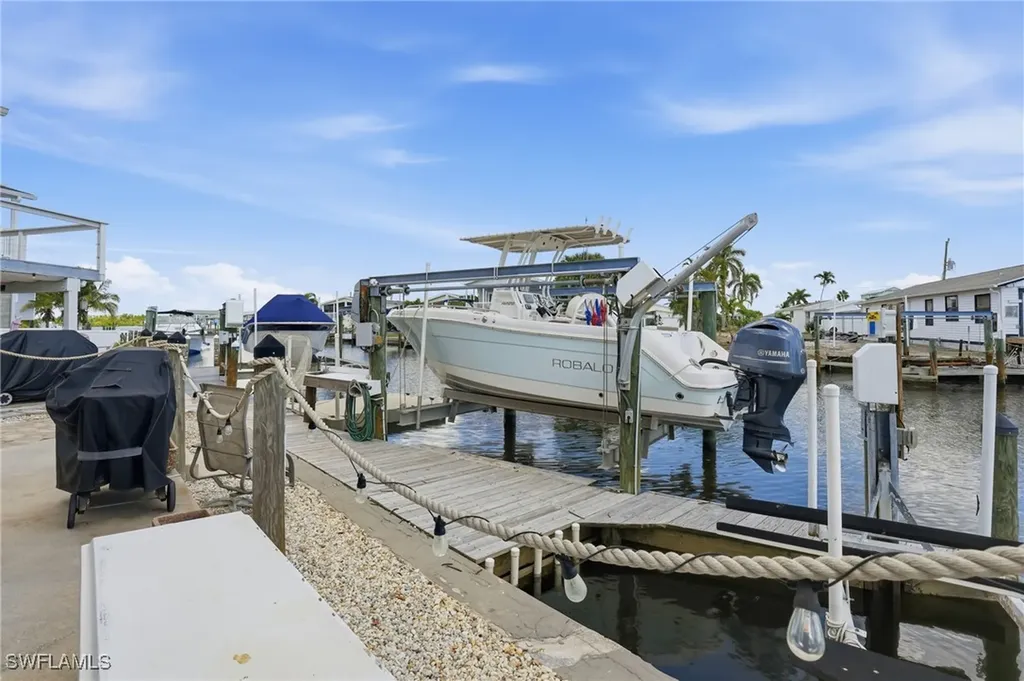 850 Oak Street Fort Myers Beach FL 33931