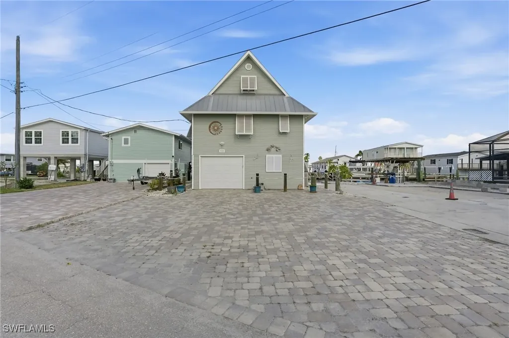 850 Oak Street Fort Myers Beach FL 33931